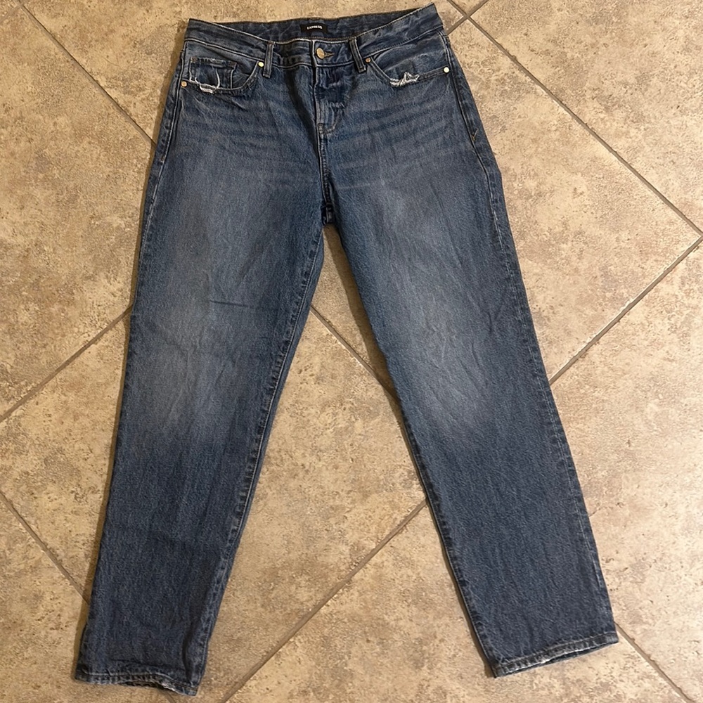 Low Rise Medium Wash Boyfriend Jeans- 6R
